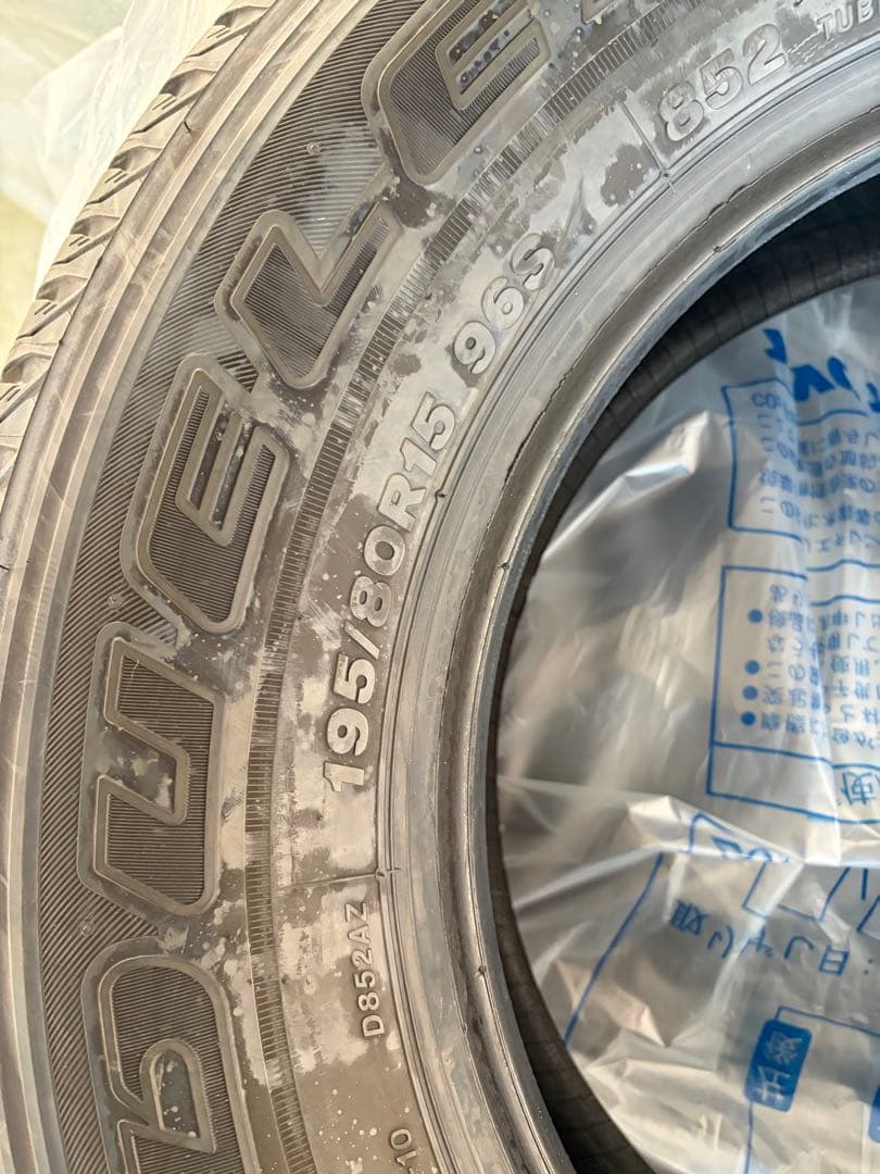 195/80R15 夏タイヤ ジムニーノマド新車外し