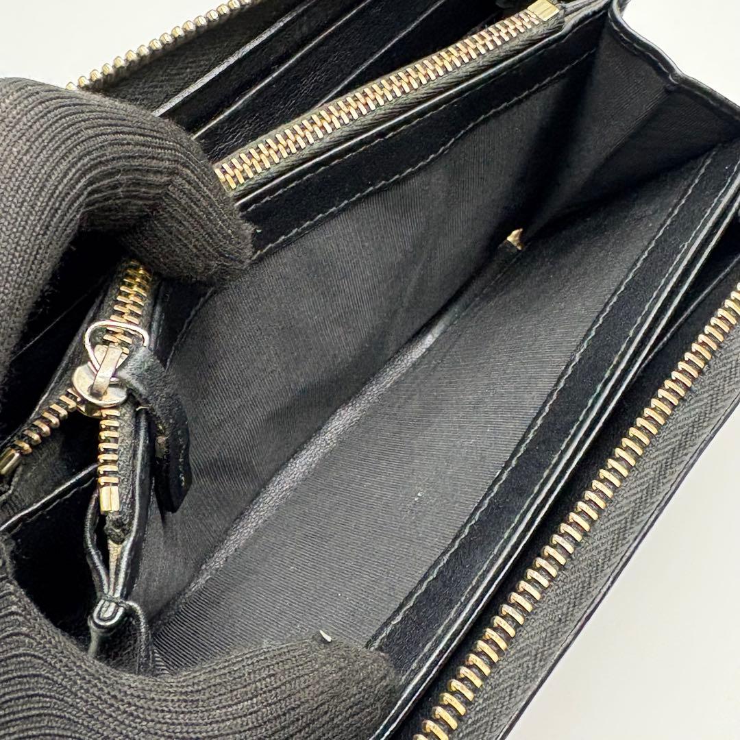 GUCCI グッチ　長財布　ラウンドファスナー　シマ