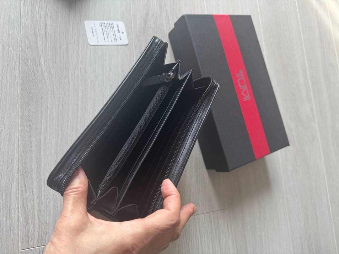 kyoro6890 　TUMI レザー　長財布　ブラック