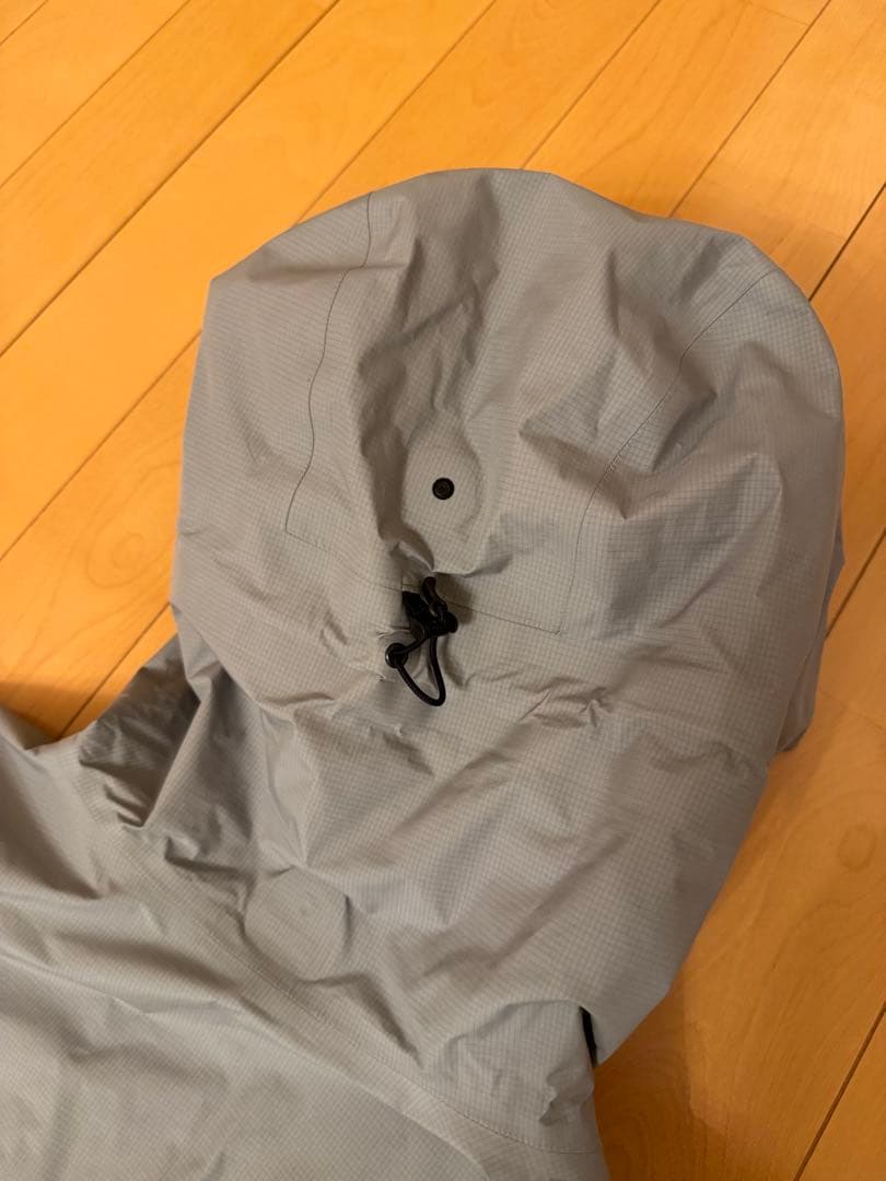 アークテリクス　ゼータFL メンズL シルバー　ゴアテックス　arc'teryx