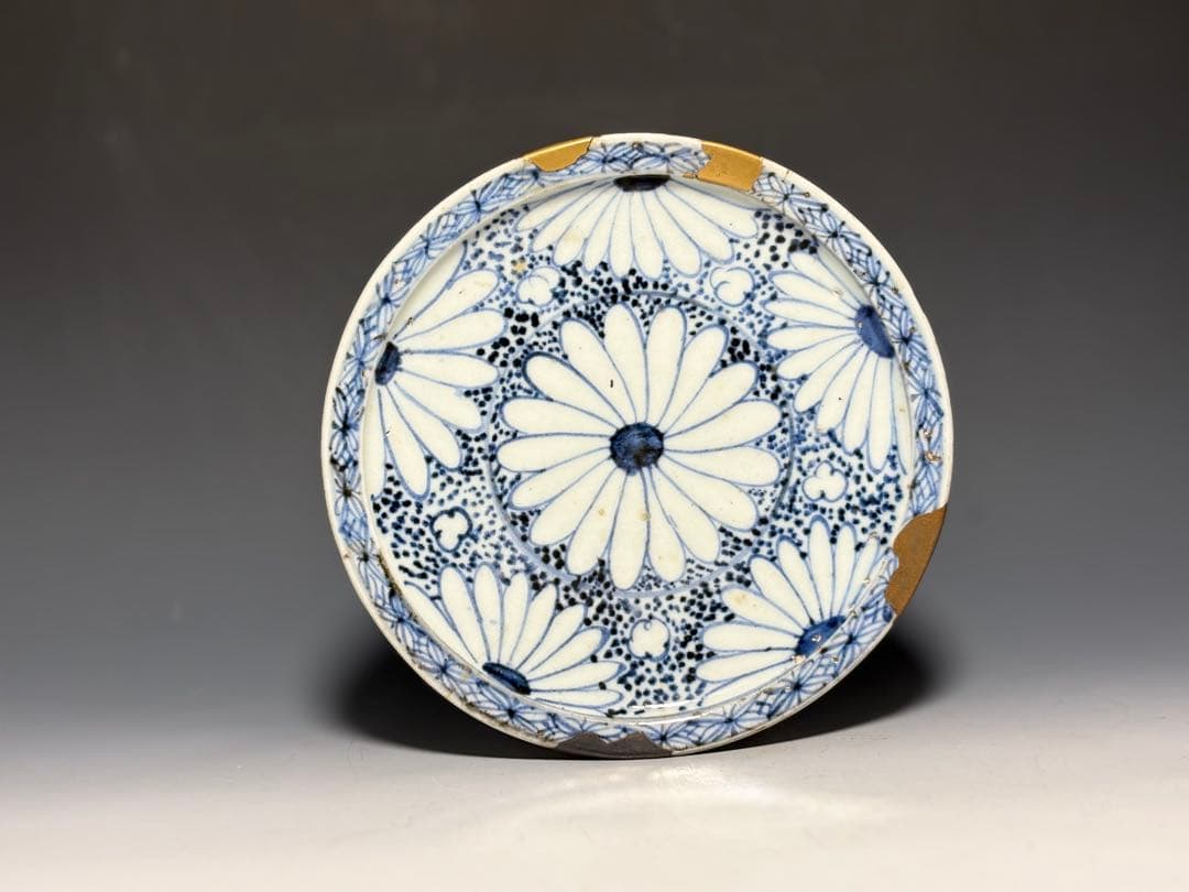 「 PRICE DOWN 」初期伊万里点描菊花文小皿