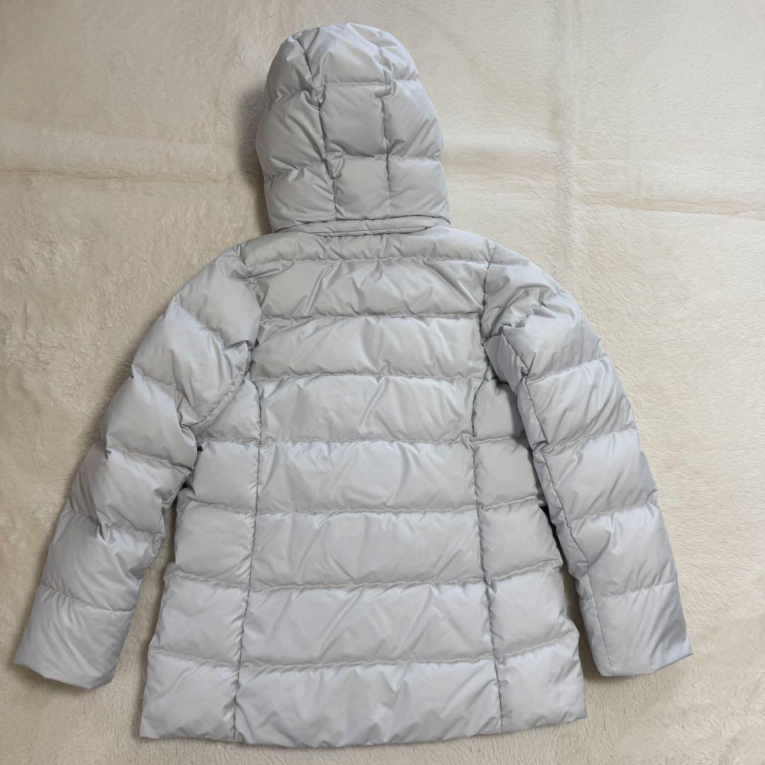 極美品モンベル800FP現行モデルトラベルダウンパーカ Women'sMサイズ