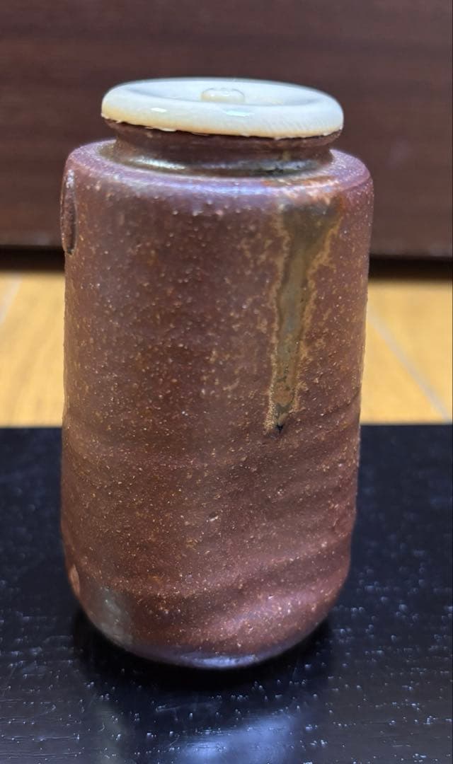 ⭐︎値下げ⭐︎古瀬戸茶入　八十二作　茶道具 陶器製 円筒形 茶色