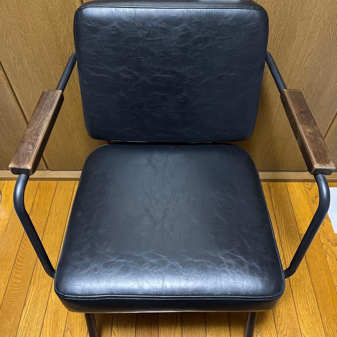 【美品】　LOWYA ロウヤ　チェアー　1人掛け　ソファー