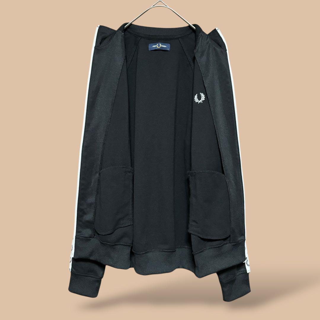 フレッドペリートラックジャケットジャージブラック黒刺繍ロゴジップアップS