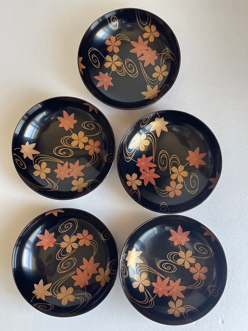 木製漆器 内田久治 亀甲春秋蒔絵 煮物椀五客 吸物椀　蓋付き椀　お椀　雑煮椀