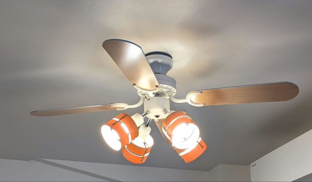 美品 シーリングライト シーリングファン リモコン付き LED対応 照明4灯