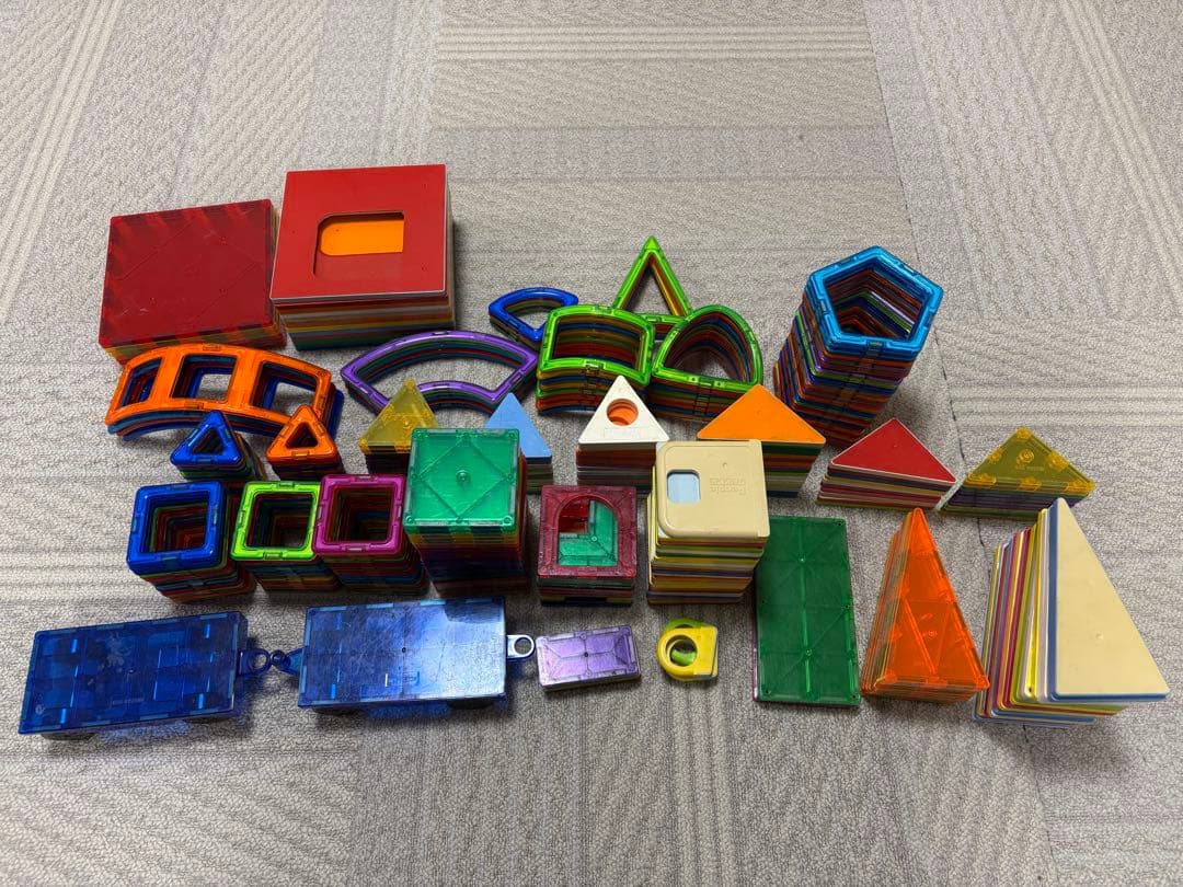 知育玩具 マグフォーマー　ピタゴラス　マグウィズダム　マグナタイル312ピース