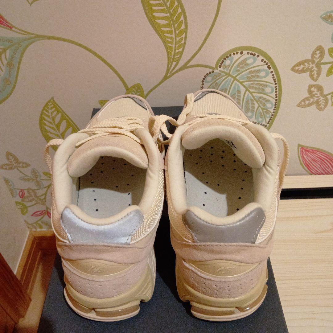 New Balance M2002RCC ベージュ 25.0cm
