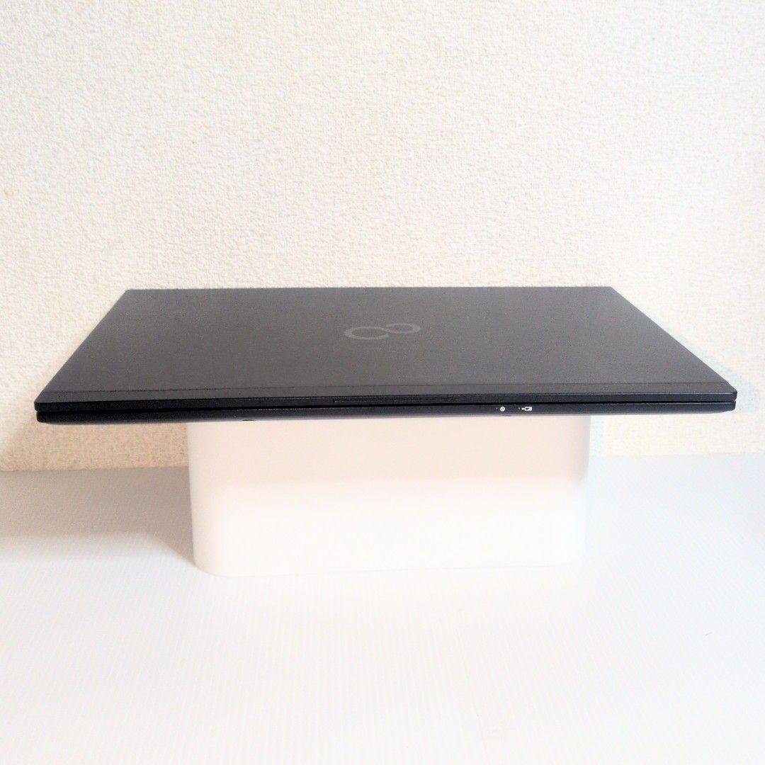 2020年製 小型・超軽量ノートPC 富士通 LIFEBOOK U9310/D
