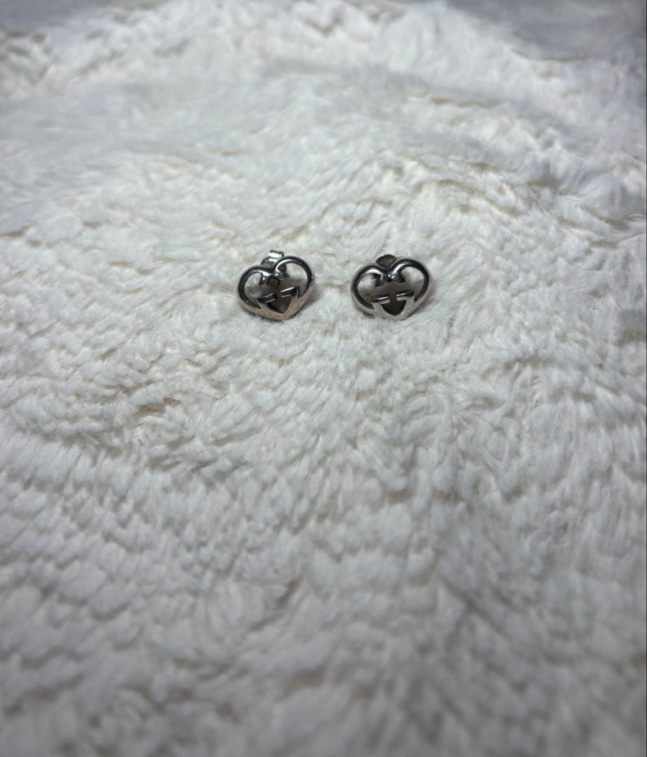 GUCCI ハートロッキングピアス silver 箱ケース付き