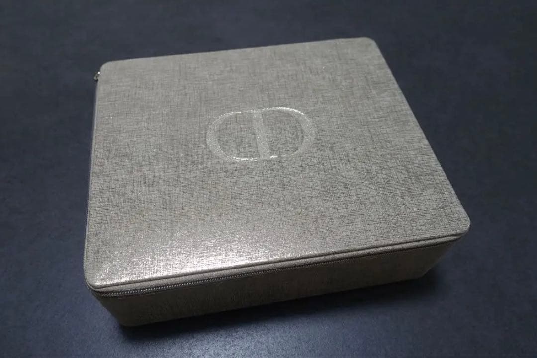 【新品未使用】DIOR プレステージ ディスカバリー コフレ