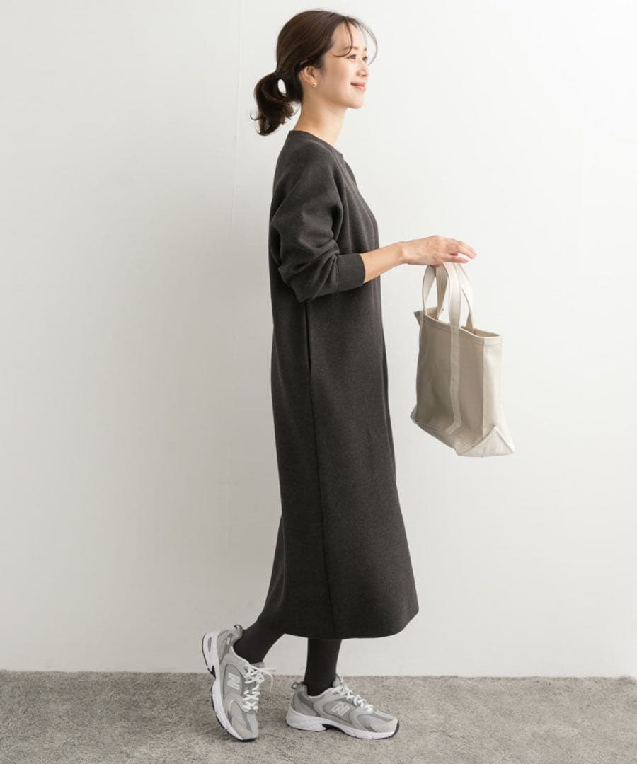 ★新品未使用タグ付き★UR DOORS＊スウェットライクニットワンピース