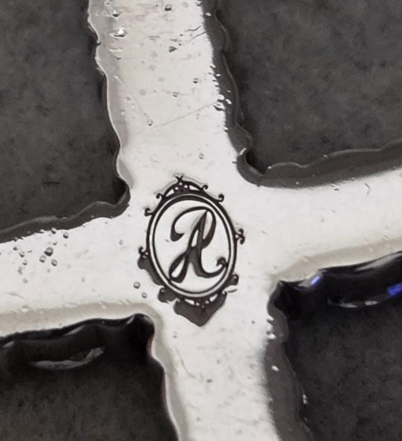 AVALANCHEアバランチ　テニスクロス　十字架　SV925トップ　43207