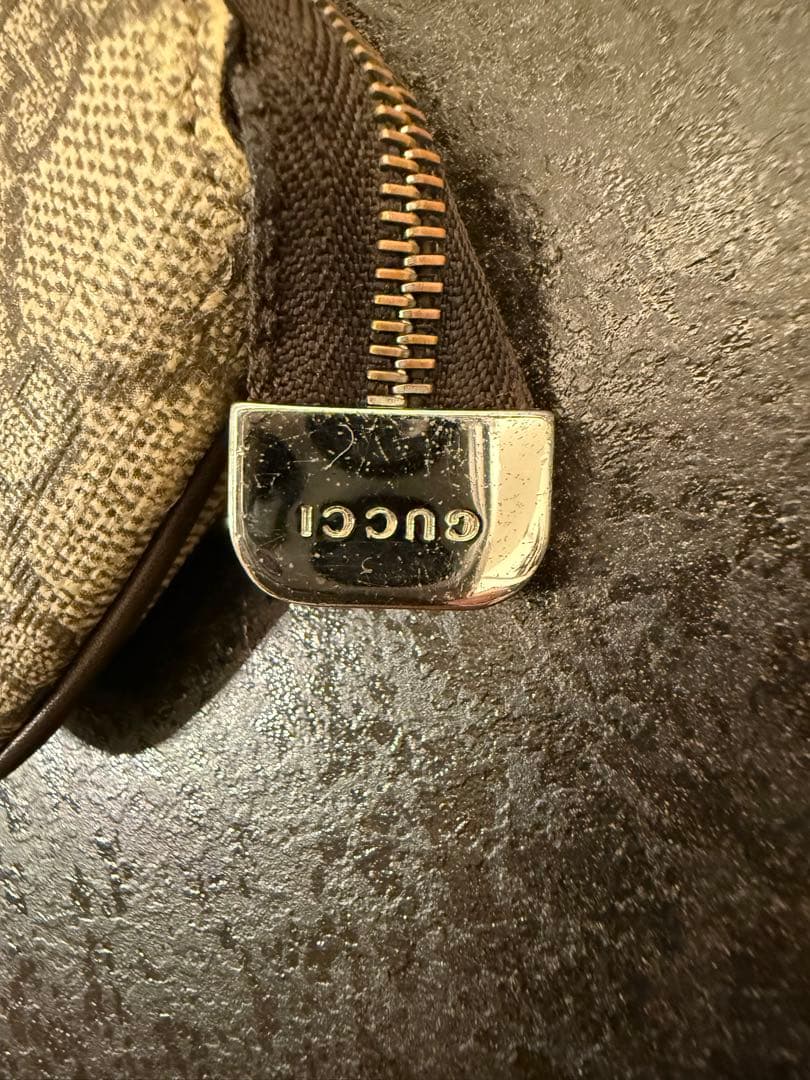 【グッチ】GGスプリーム ケース