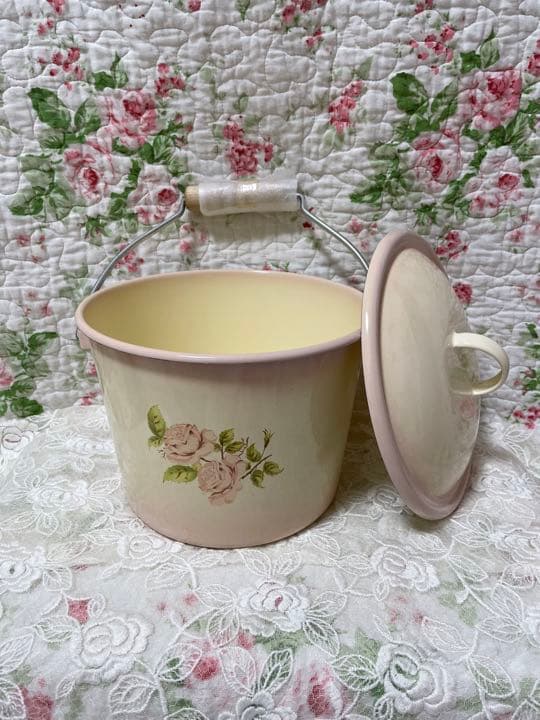 イマン　imane ダイアナローズ　フタ付きミニバケツ　ホーロー　小物入れ　薔薇