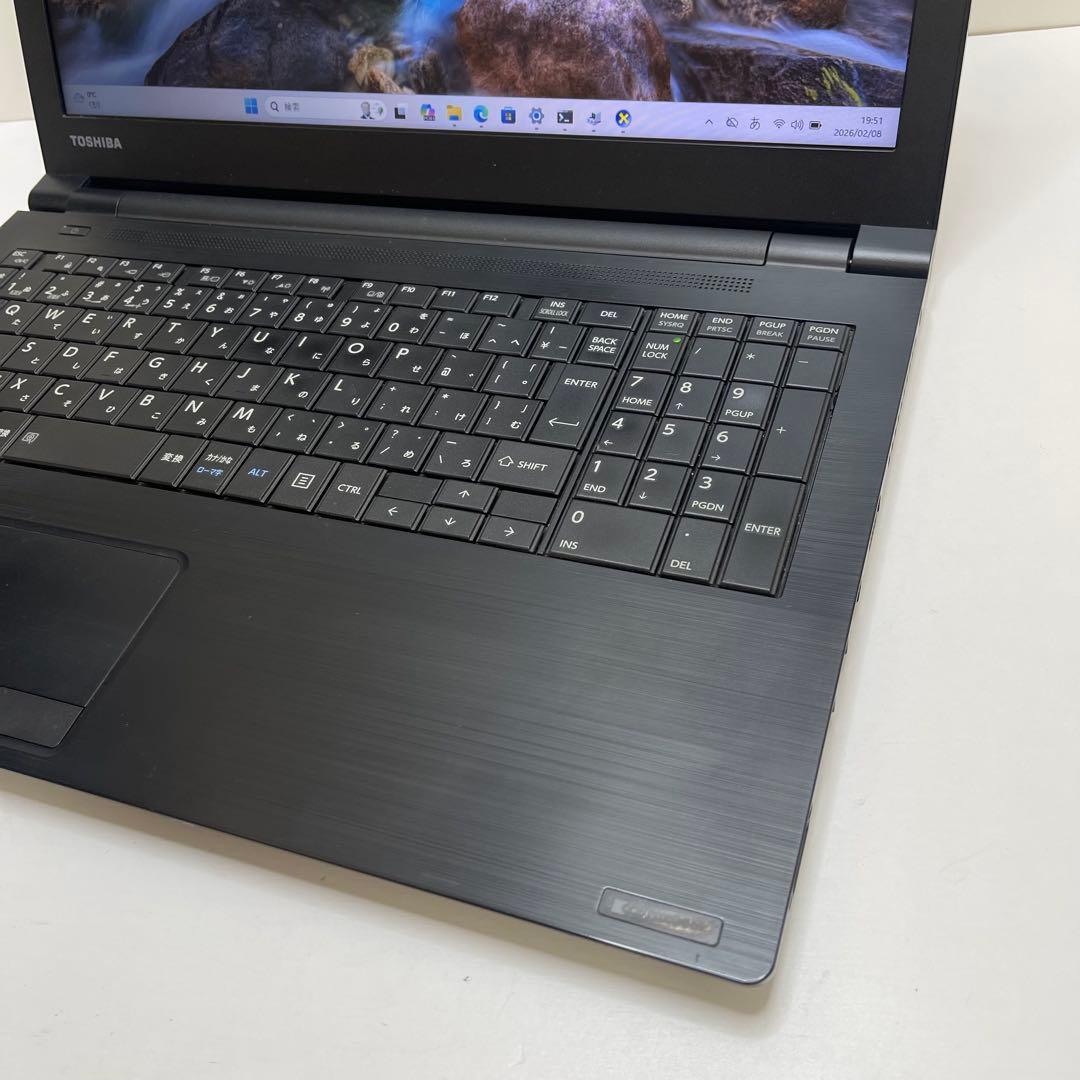 #082 東芝 Dynabook B65/DN i5-8250U 8GB 256