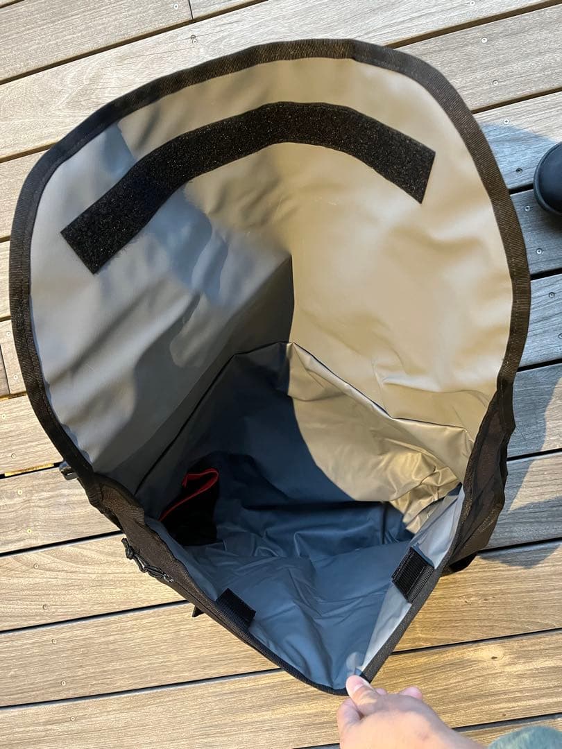 【美品】 CHROME クローム CTZ メッセンジャーバッグ ブラック 24L