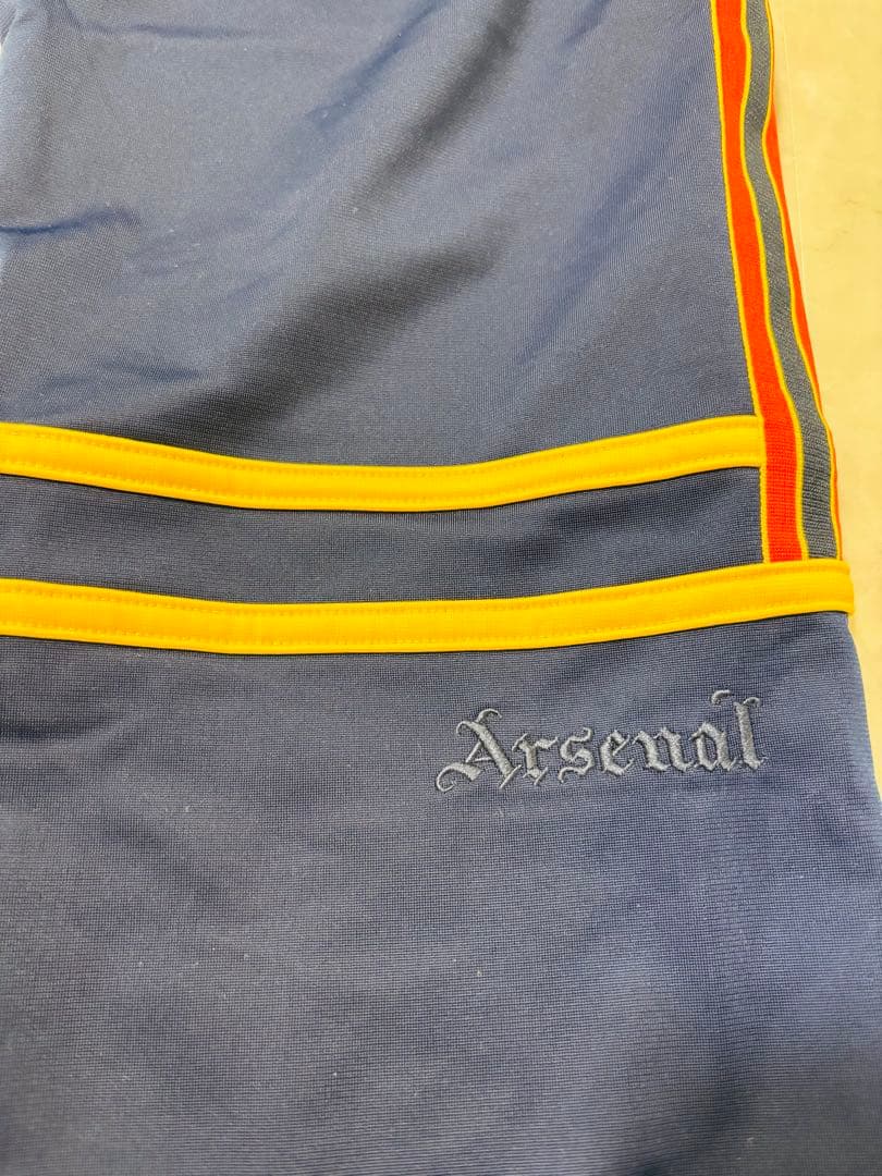 アーセナルFC トラックパンツ　adidas ORIGINALS×アーセナル