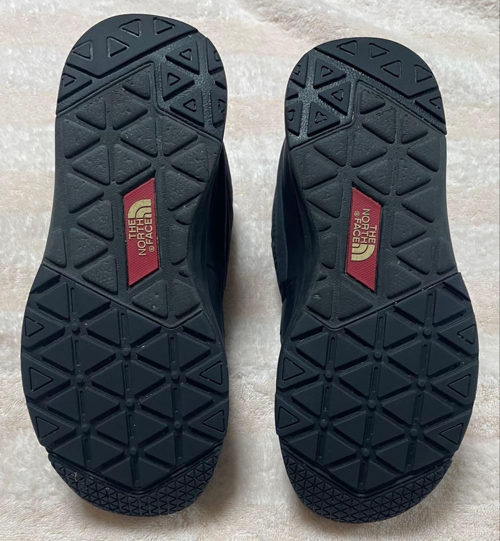 ノースフェイス ヌプシトラクションライトチャッカブーツ ブラック 24cmUS6