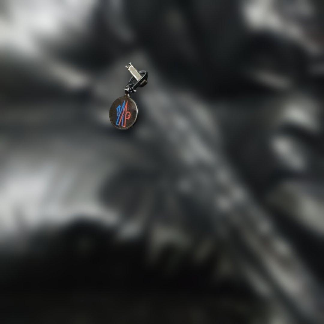 美品　モンクレール　ダウン　コート　ジャケット　1 MEINA 黒フード付き