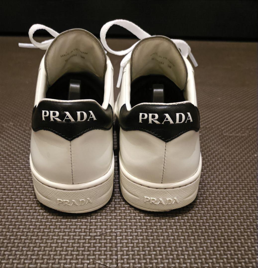 PRADA　プラダ　スニーカー　ローカット　ロゴ　レザー　白　約23.5