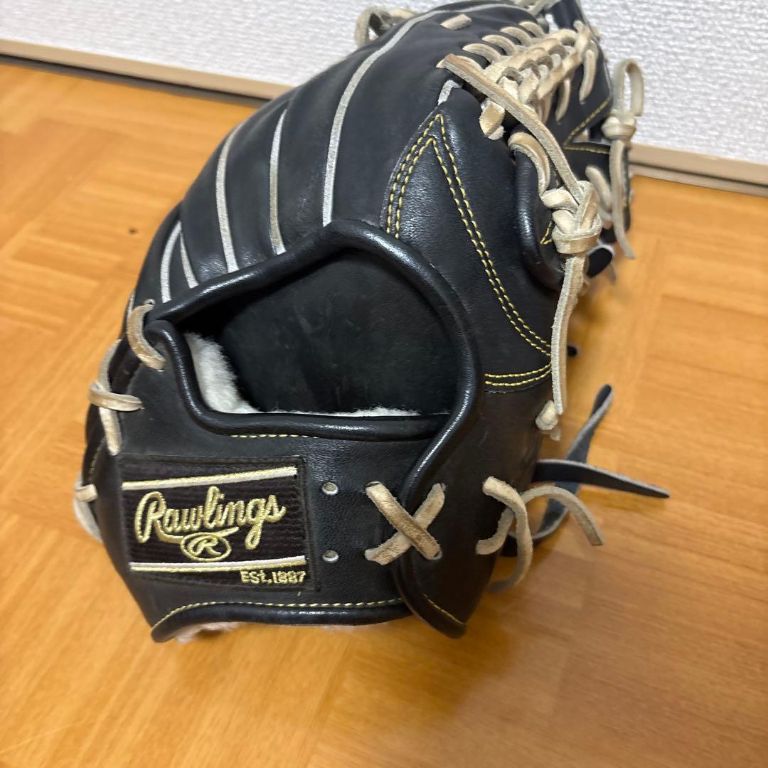 今日中に買って欲しいです！！Rawlings 黒 軟式野球グローブ