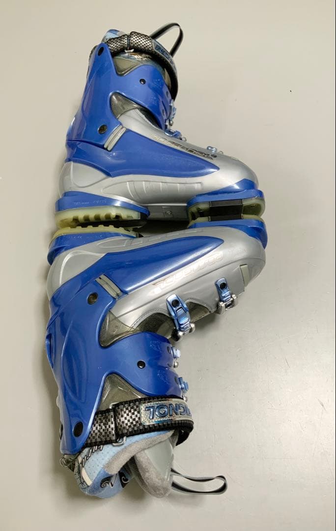 DYNAMIC スキー4点セット 板138cm／靴23-23.5cm