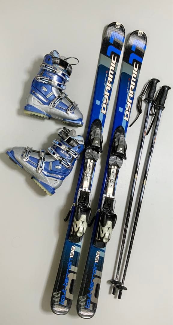 DYNAMIC スキー4点セット 板138cm／靴23-23.5cm