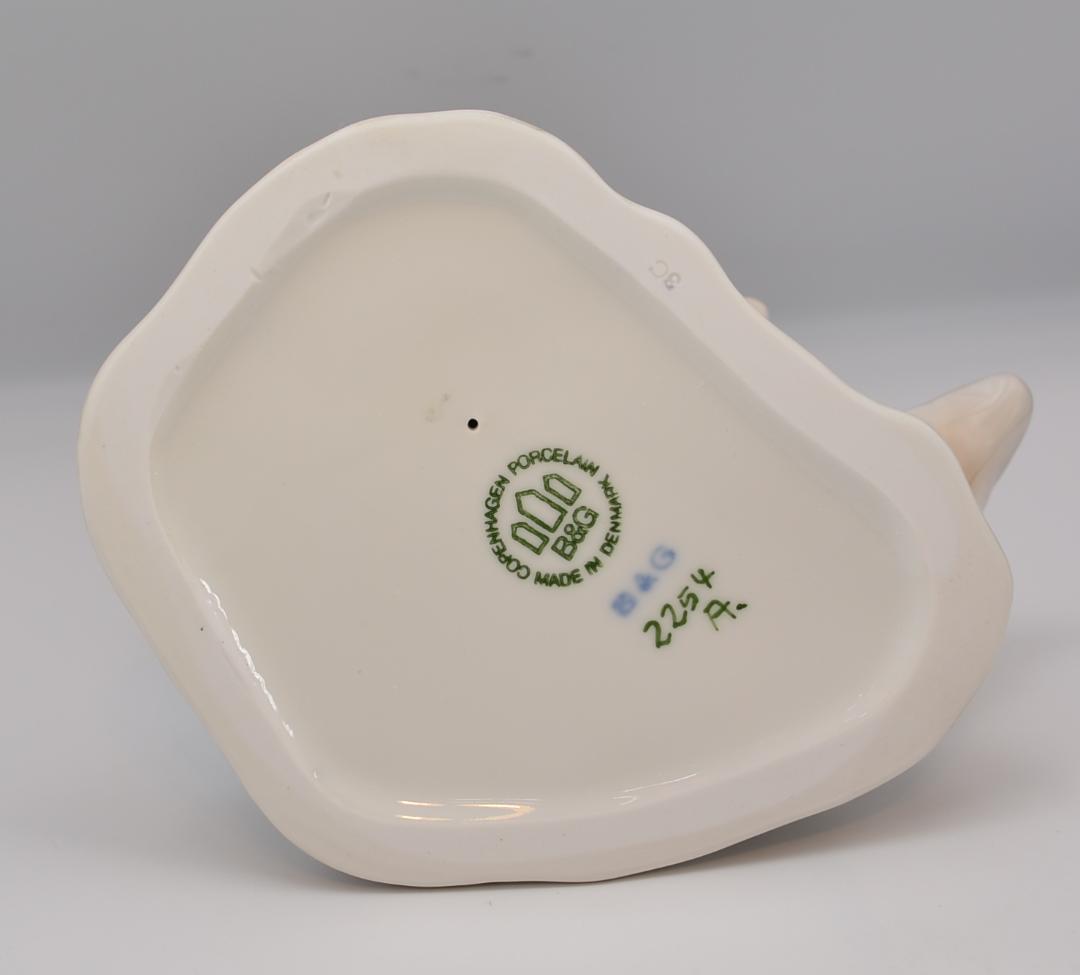 少女とガチョウ　＃2254　★B＆G（ロイヤルコペンハーゲン）　デンマーク　絶版