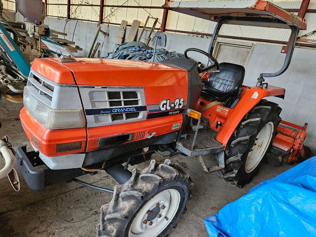 クボタトラクター GL-25　25馬力　タイヤ４本新品交換　1508時間