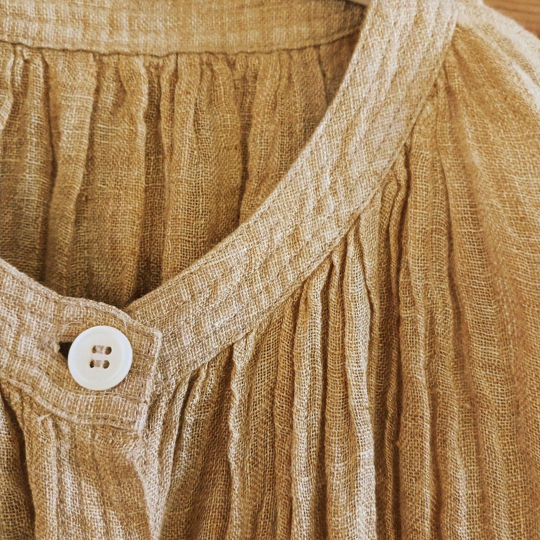 中川政七商店、リネン蚊帳織 辛子ベージュブラウス