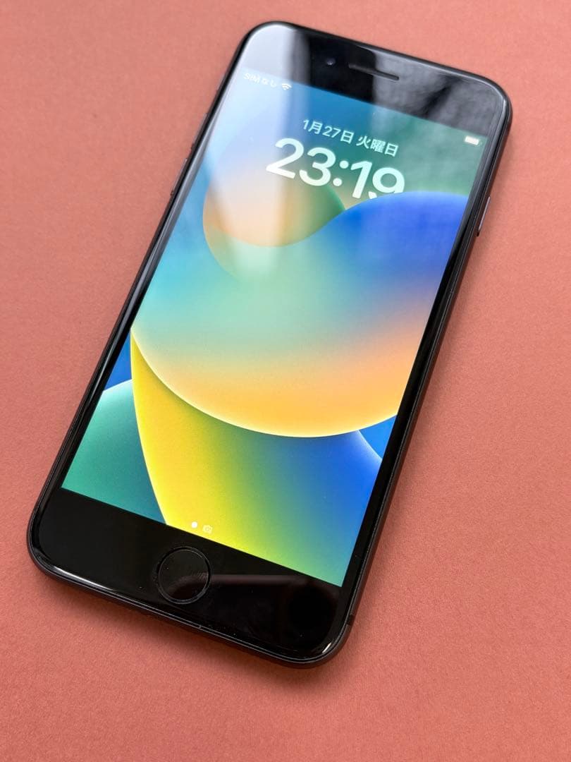 iPhone 8 スペースグレー 本体