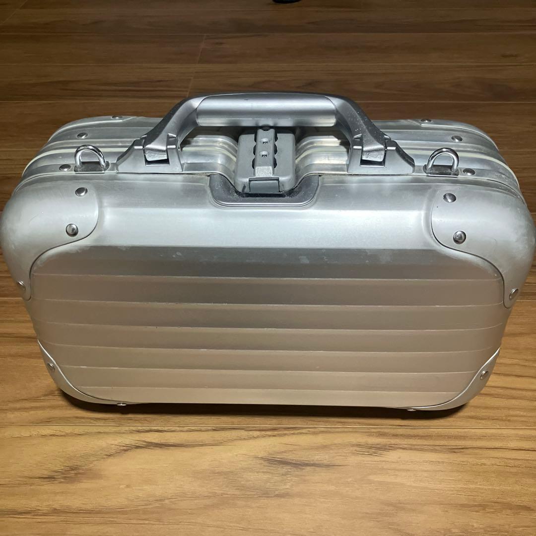 J*k様 リモワ ピッコロ