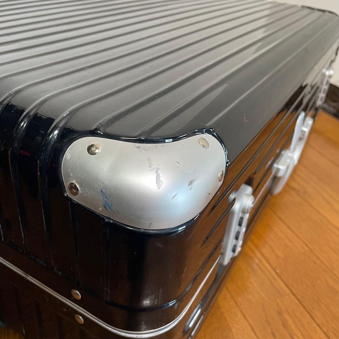 【美品】RIMOWAリンボ 98L 4輪 スーツケース 890.77