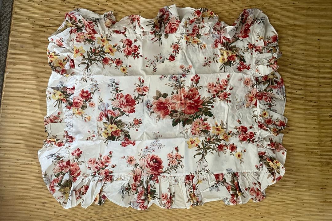 超貴重！新品未使用✳︎ラルフローレン花柄✳︎フリル付✳︎枕カバー2枚