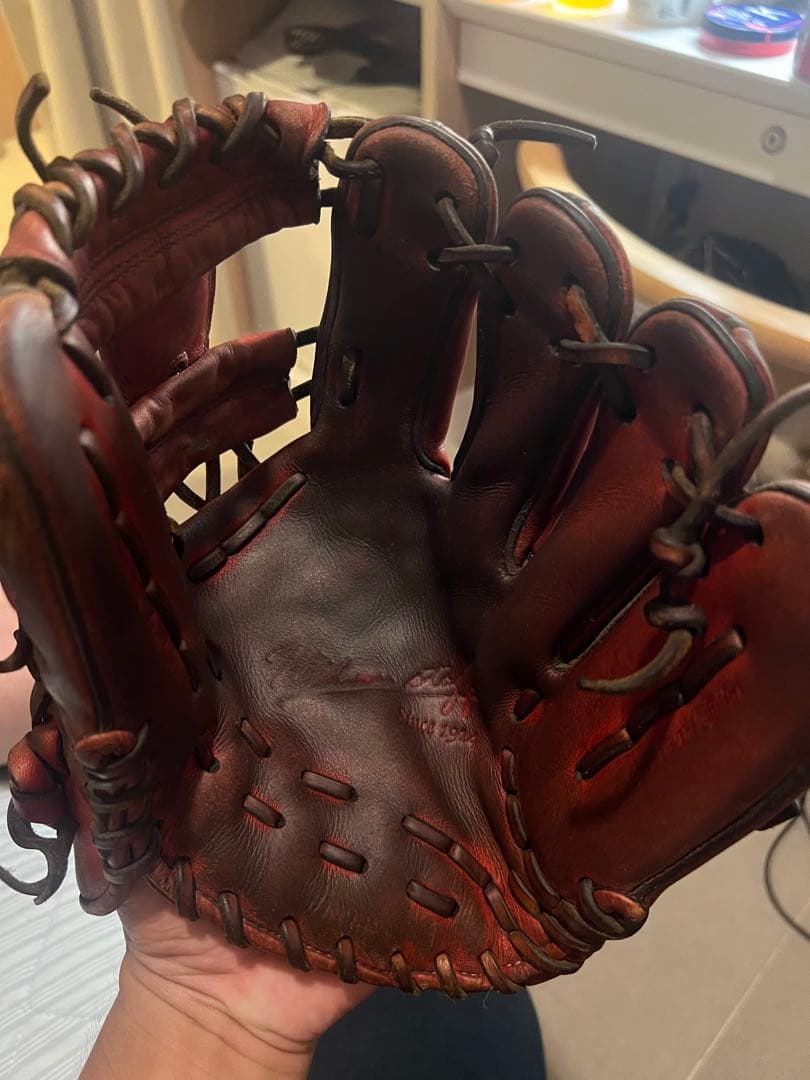 ウィルソン硬式内野手用グローブ