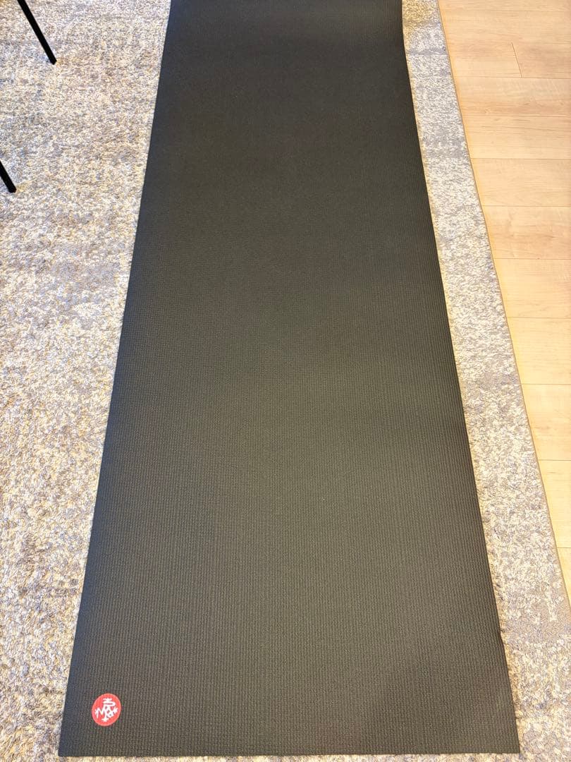 manduka ブラックマット PRO (6mm） / ヨガマット