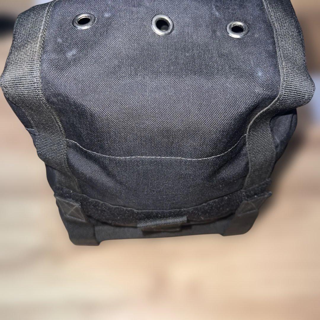 田村装備開発製　ダンプポーチ　ブラックカラー