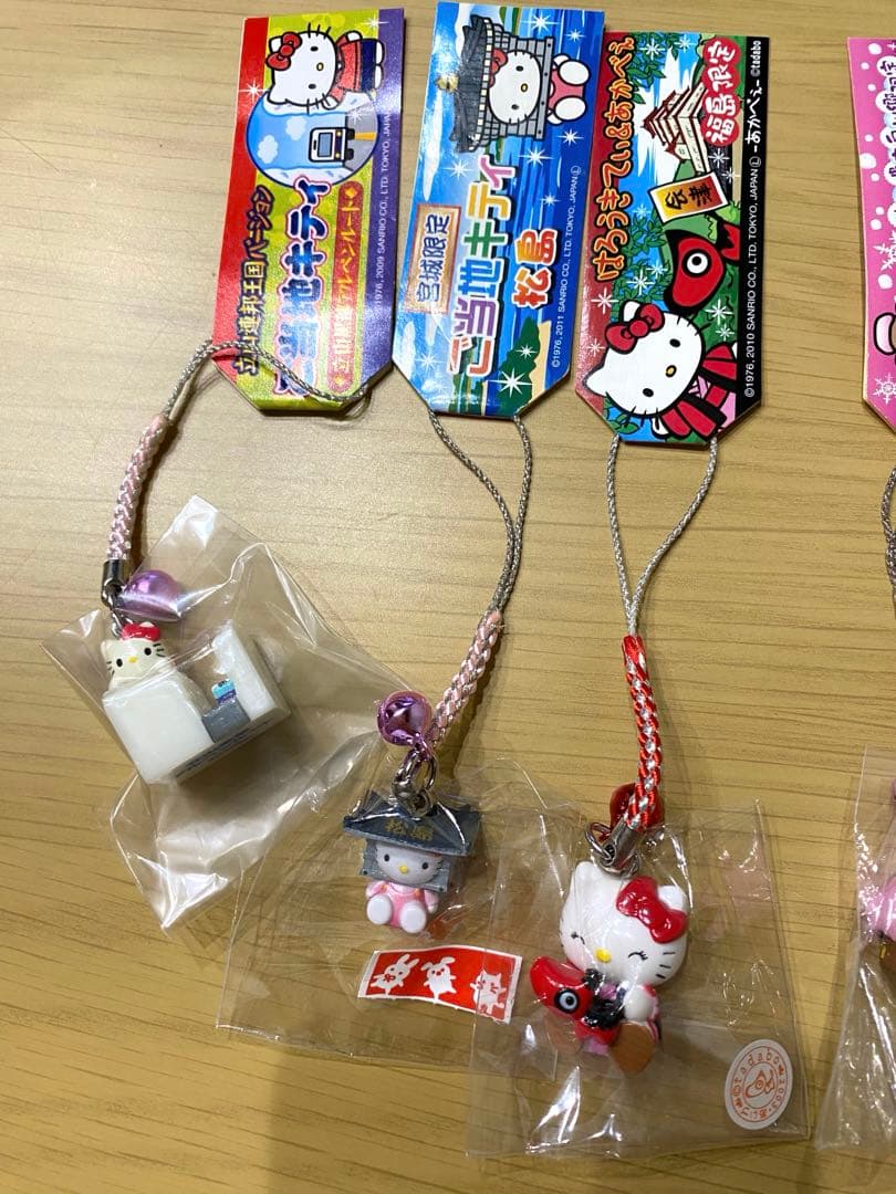 ご当地キティ　ストラップ　根付け　未使用　まとめ売り10点