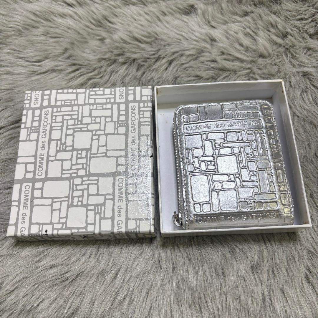 コムデギャルソン LOGOTYPE ZIP B シルバー ウォレット 未使用