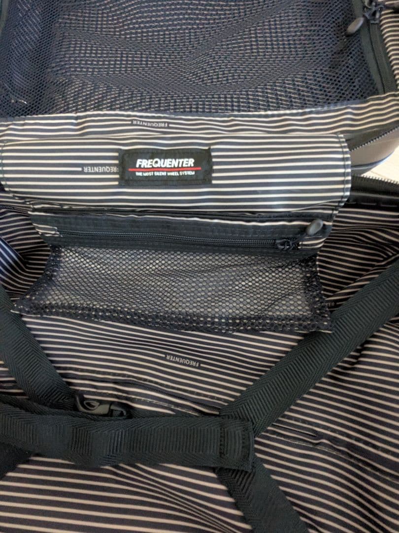 週末値下★FREQUENTER スーツケース キャリーバッグ 23L