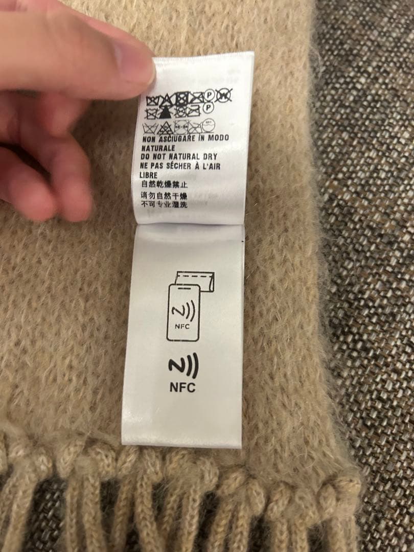 MIU MIU ミュウミュウ モヘヤ ロゴ マフラー