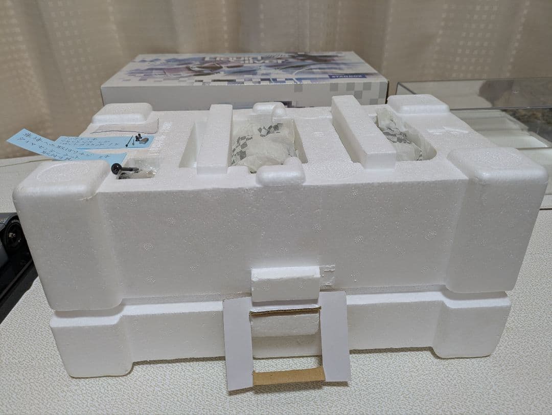 ザウバーメルセデス C9 エグゾト リキッドシルバー限定品