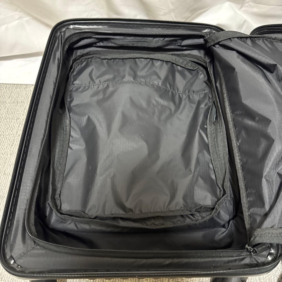 B083 BRIEFING ブリーフィング キャリーケース H-34F 34L