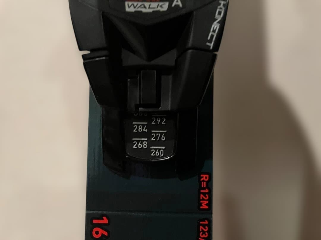 【美品】ロシニョールROSSIGNOL Super Virage VⅢ Tech