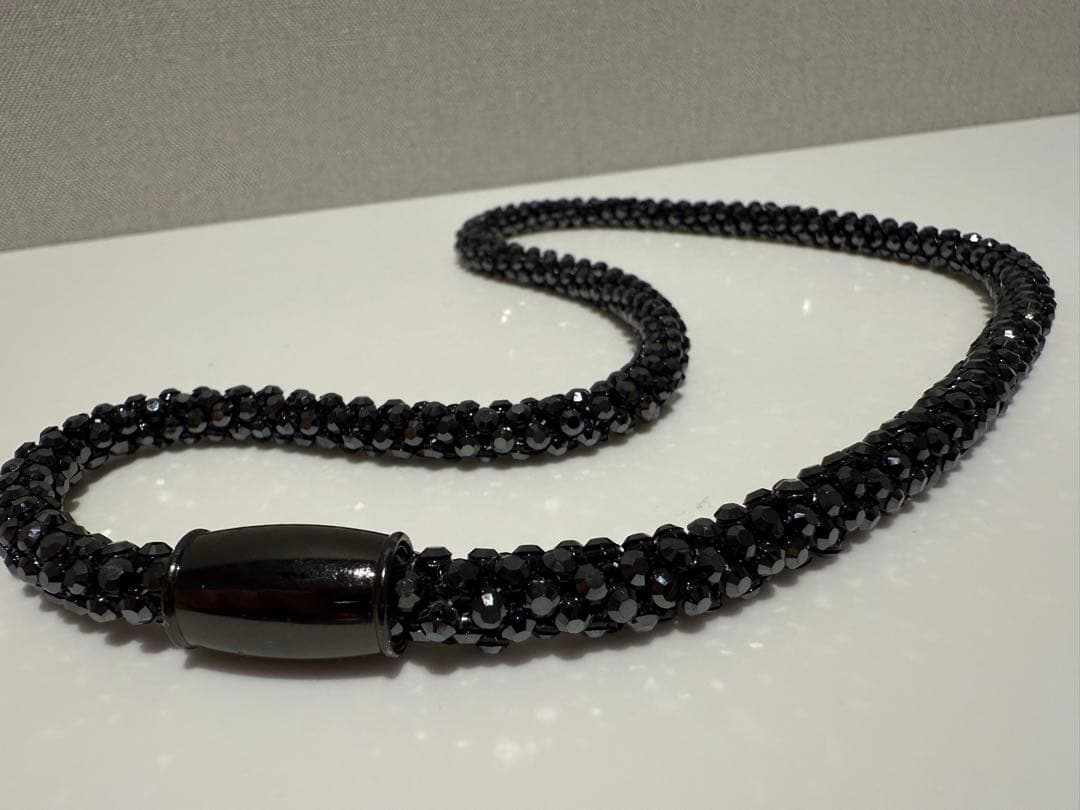 【非売品】SWAROVSKI ブラックビーズ ロングネックレス ｜ユニセックス｜
