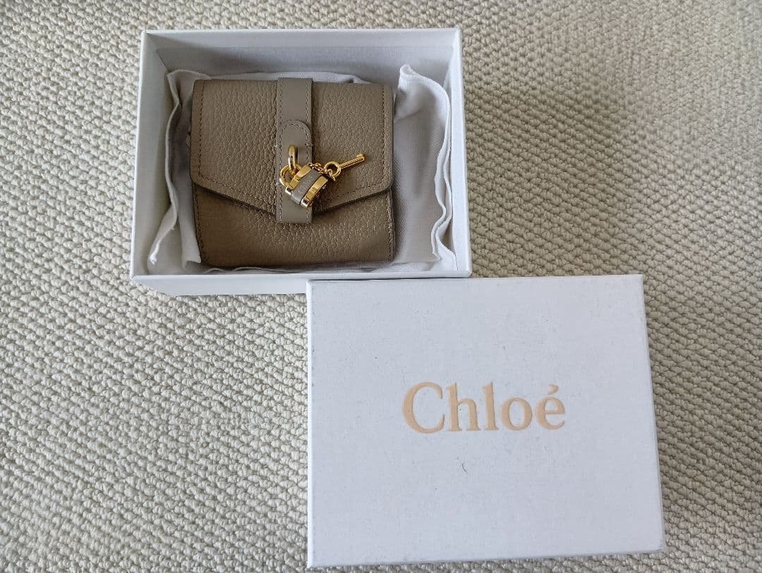 Chloe クロエ 三つ折 財布 箱付き