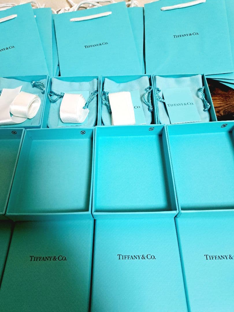 ティファニー 空箱③ 巾着 リボン カード ショップ 袋 12セット 国内現行品