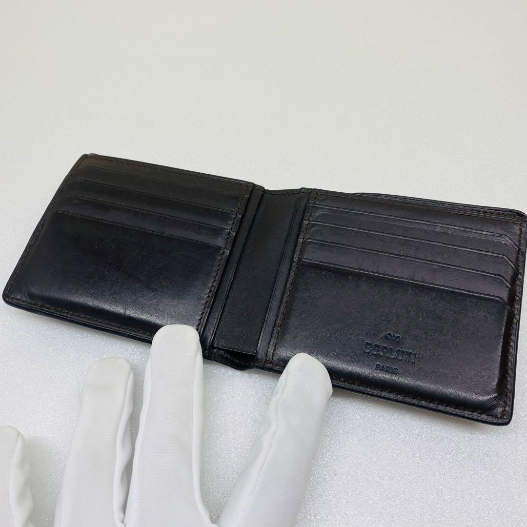 ベルルッティ　レザー/カリグラフィ/二つ折り財布/札入れ/ブラウン/ウォレット